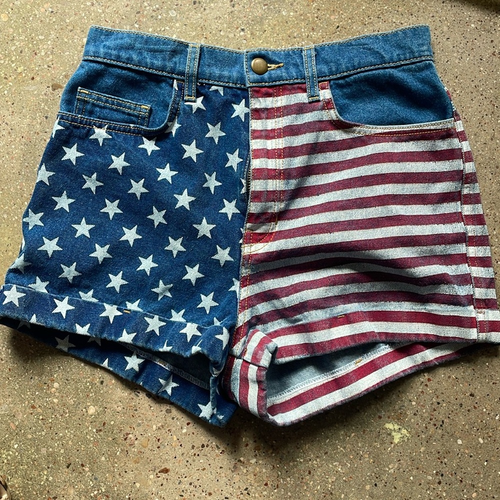 American Apparel American Flag denim shorts size 28